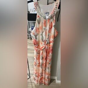 Beautiful elegant dress size 14w
